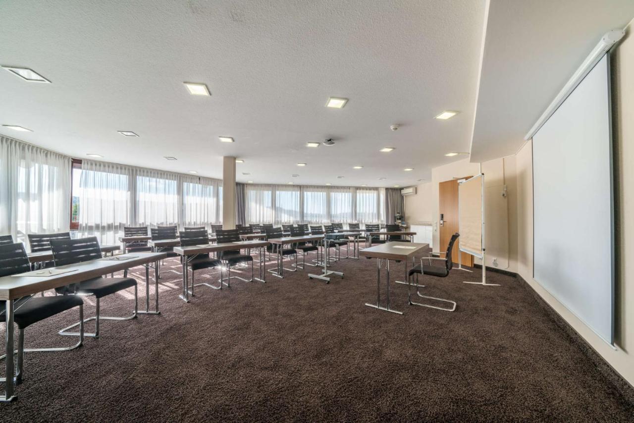 Doblergreen Hotel Stuttgart-غيرلينغن المظهر الخارجي الصورة